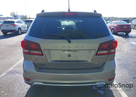 2018 Dodge Journey Crossroad Awd from USA, damaged, VIN 3C4PDDGG9JT387651